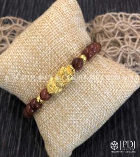 Vòng Đá Thạch Anh Tóc Đỏ 6 Ly Charm Tỳ Hưu 24K Vòng Đá Thạch Anh Tóc Đỏ 6 Ly Charm Tỳ Hưu 24K