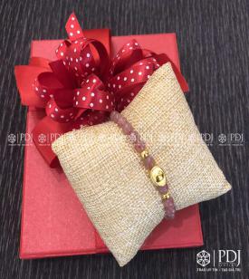Vòng Tourmaline Hồng 4 ly charm Đĩnh Vàng 24K Vòng Tourmaline Hồng 4 ly charm Đĩnh Vàng 24K
