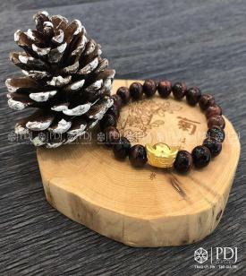 Vòng Mắt Hổ Đỏ 8 ly charm Đĩnh Vàng 24K Vòng Mắt Hổ Đỏ 8 ly charm Đĩnh Vàng 24K
