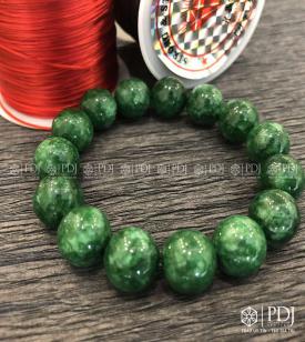 Vòng Cẩm Thạch 12 ly