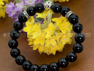 Những vòng đá phong thủy hợp với người mệnh Thủy