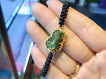 Cách đeo vòng tỳ hưu hợp phong thủy