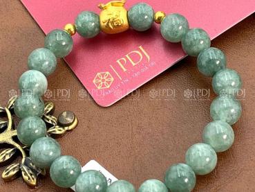 Sinh năm 1981 nên đeo vòng phong thủy nào?