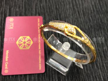 Giá vàng hôm nay 24/8: Bắt đầu chuỗi ngày giảm giá
