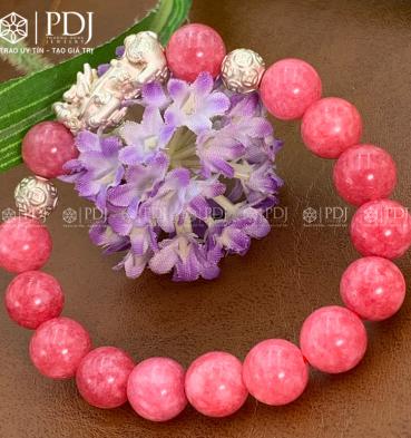 Những loại vòng đeo tay phong thủy được ưa chuộng hiện...