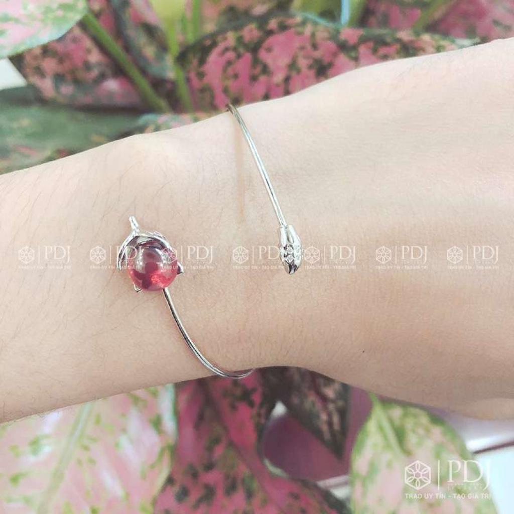 Lắc Hồ Ly Đá Topaz Đỏ Bạc 925