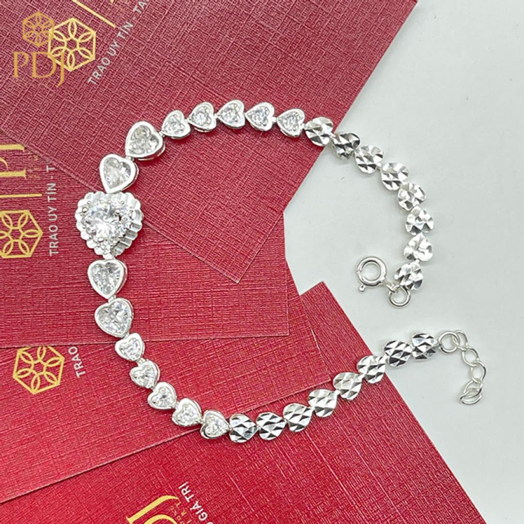 Lắc Tim Đá Trắng Bạc