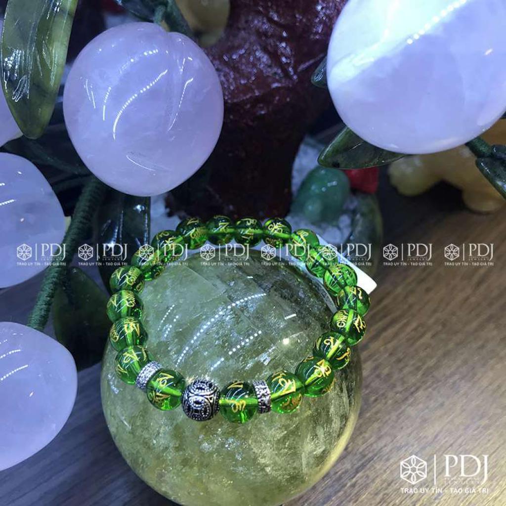 Vòng Mã Não Xanh Khắc Chú 8 Ly Charm Bi Bạc Thái