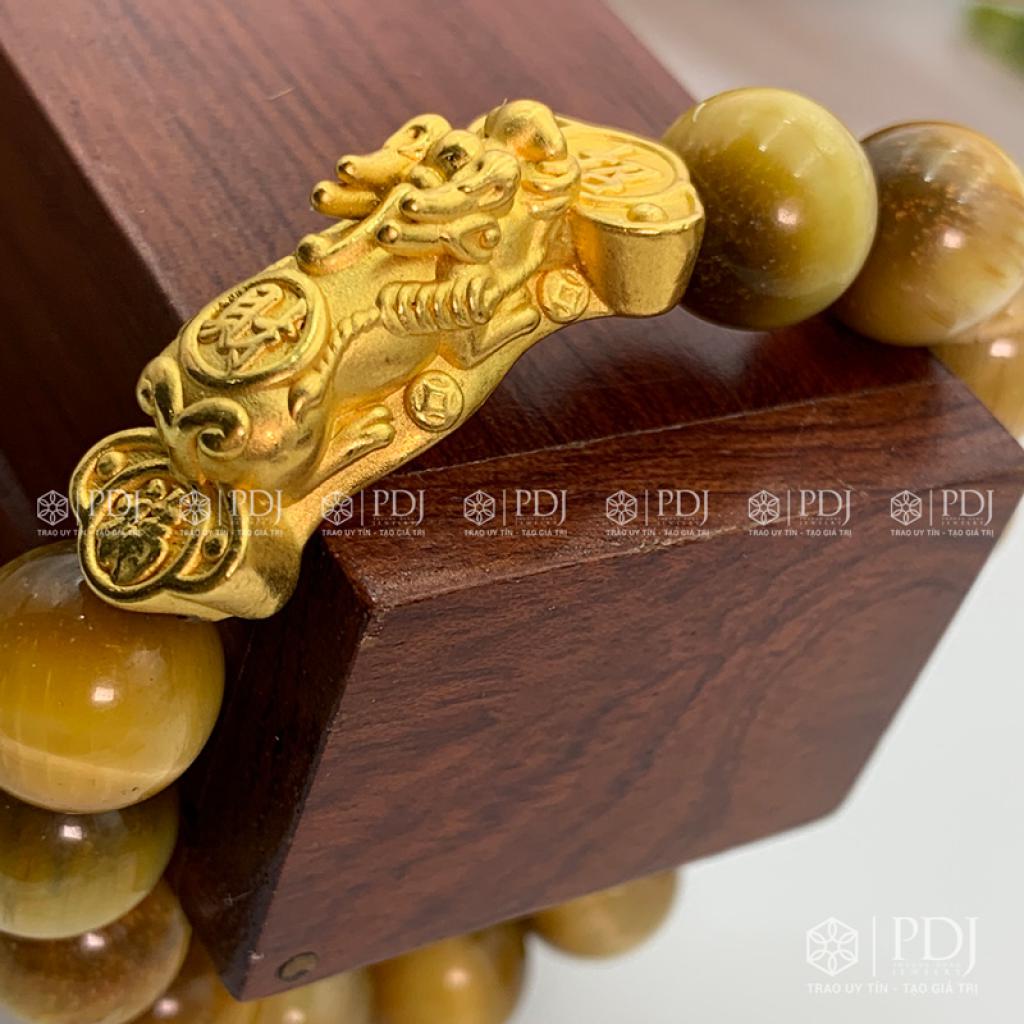 Vòng Đá Mắt Hổ Vàng Charm Tỳ Hưu Cưỡi Gậy Như Ý Vàng 24K