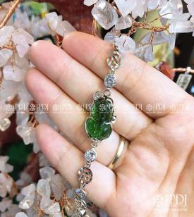 Lắc Tỳ Hưu Đá Thạch Anh Xanh