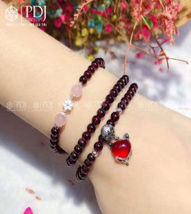 Chuỗi Vòng Tay Đá Thạch Hồng Lựu Mix Hồ Ly Chuỗi Vòng Tay Đá Thạch Hồng Lựu Mix Hồ Ly