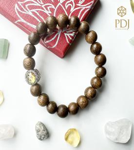 Vòng tay Trầm hương mix charm Pandora đá topaz Vòng tay Trầm hương mix charm Pandora đá topaz